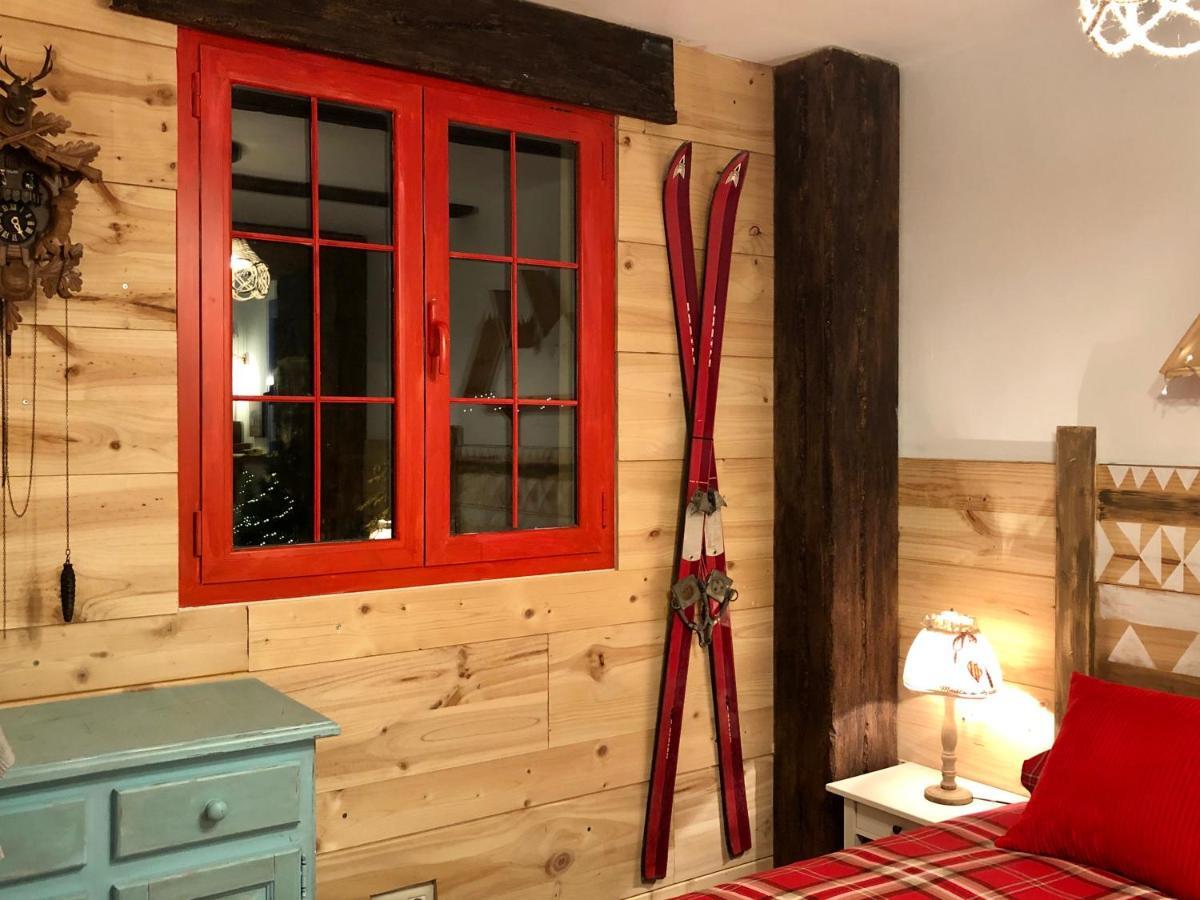 Apartamentos Lorien Candanchú Εξωτερικό φωτογραφία